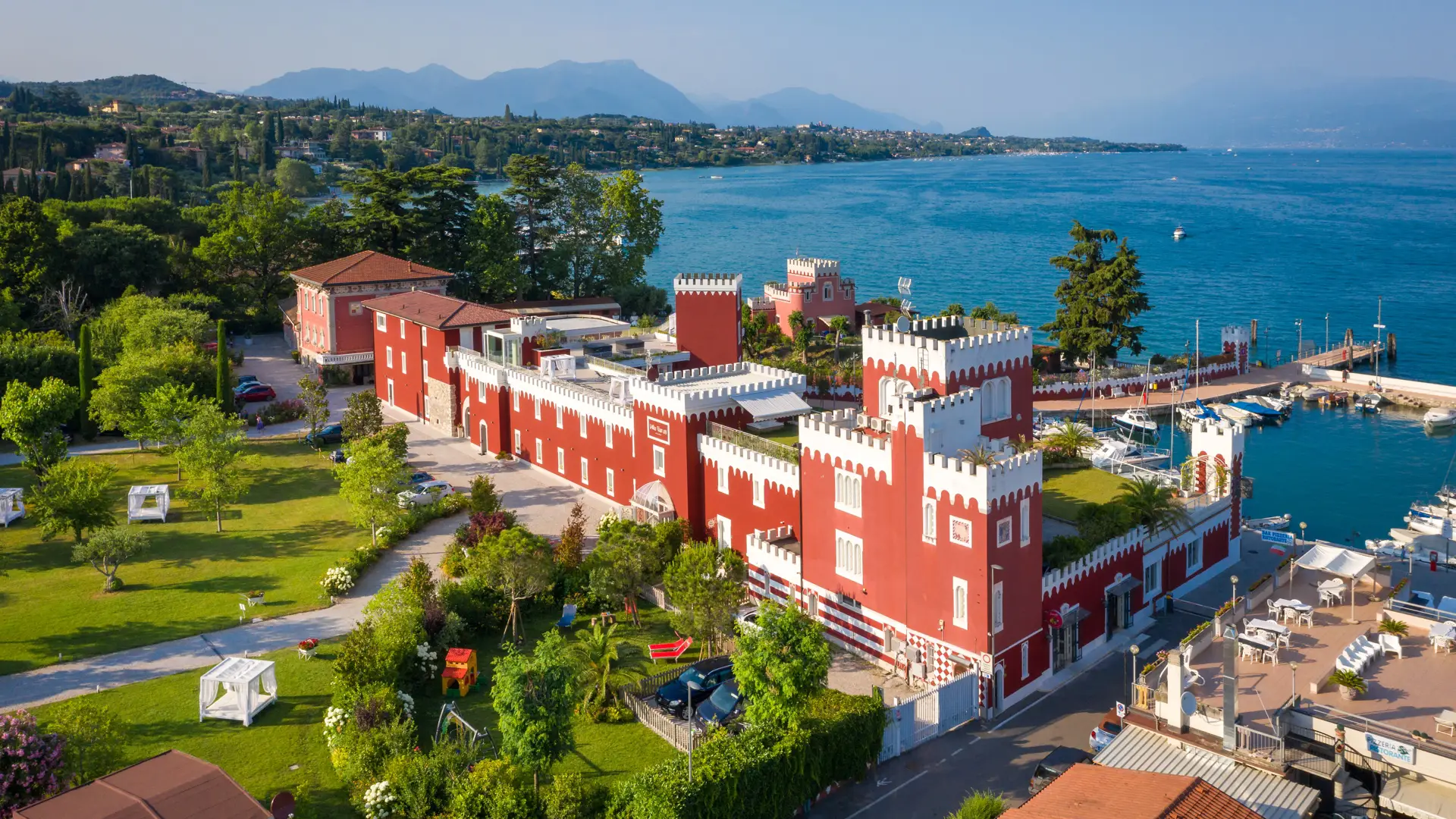 Die Lage des Hotels am Gardasee